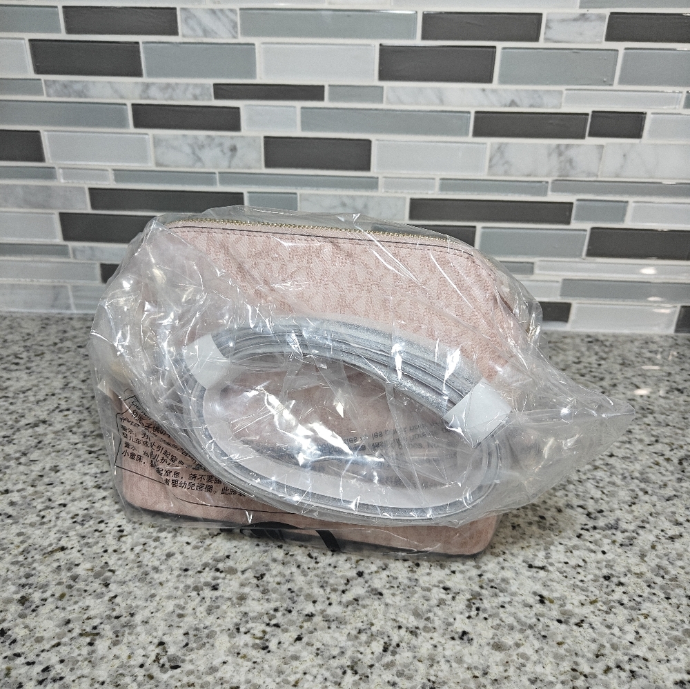 Michael Kors Jet Set Travel Medium Color-Block Signature Logo Crossbody Bag - Picture 6 of 10